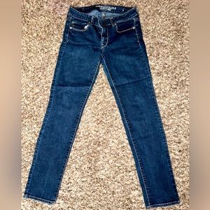 American Eagle 🦅 Outfitters Jeans / Skinny Super Stretch (Women’s 6)